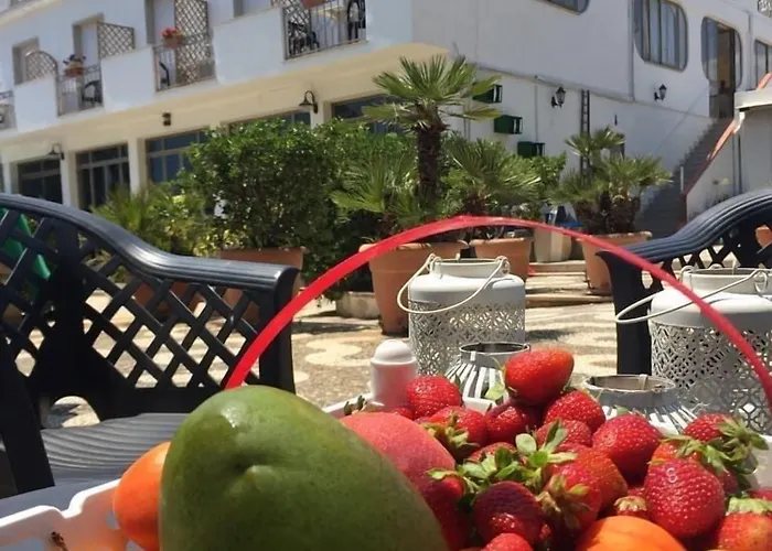 Scogli Bianchi Bed & Breakfast