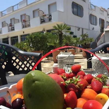 Scogli Bianchi Bed & Breakfast