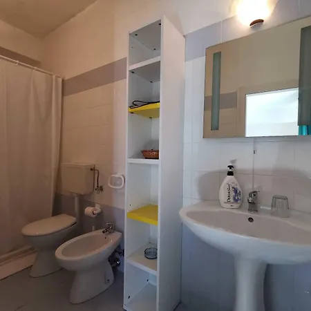 Scogli Bianchi לינה וארוחת בוקר 3*